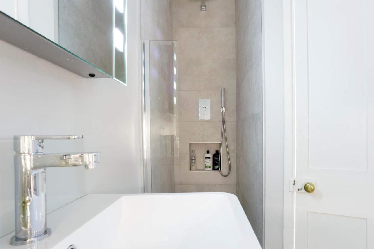 The Apartment, Bath Exterior foto
